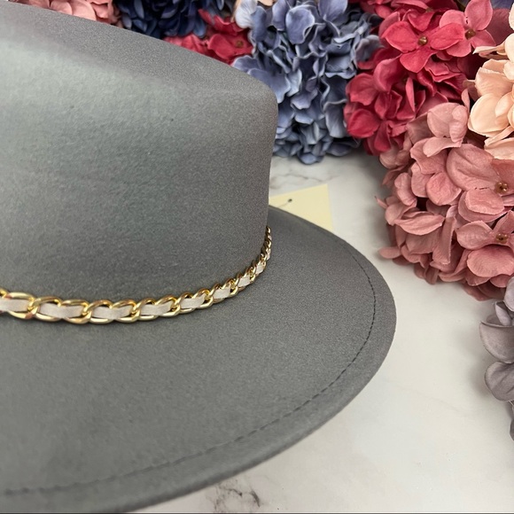Wide Brim Stone Gray Felt Fedora with Gold Chain - Picture 4 of 9